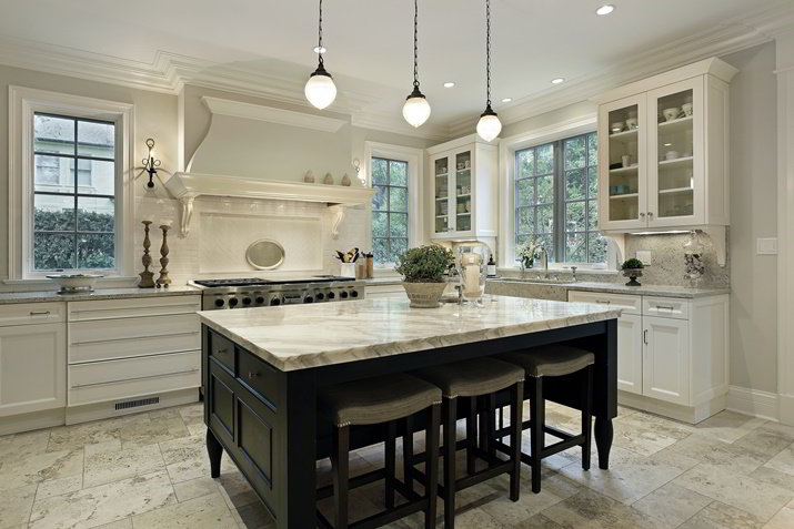 Kitchen - Tile flooring